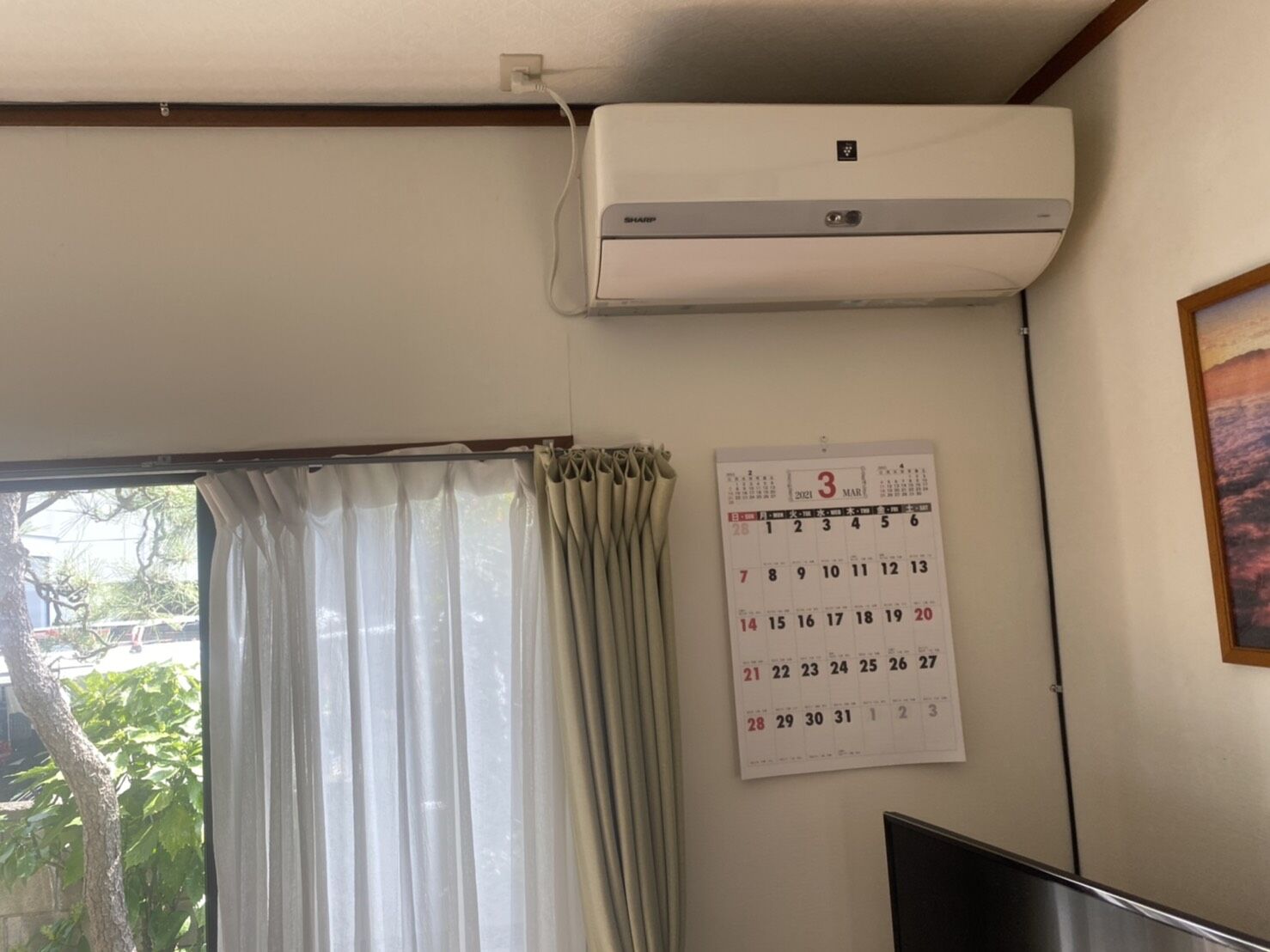 市川市、エアコン取り付け